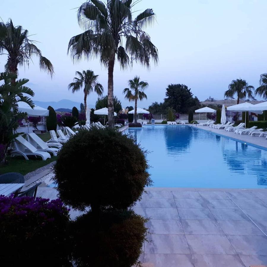 Babylon Luxury Villa With Private Pool And Indoor Heated Pool Side Eksteriør bilde