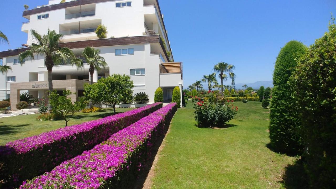 Babylon Luxury Villa With Private Pool And Indoor Heated Pool Side Eksteriør bilde